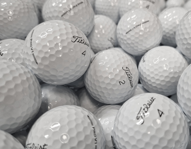 Titleist Pro V1 golf balls in top quality
